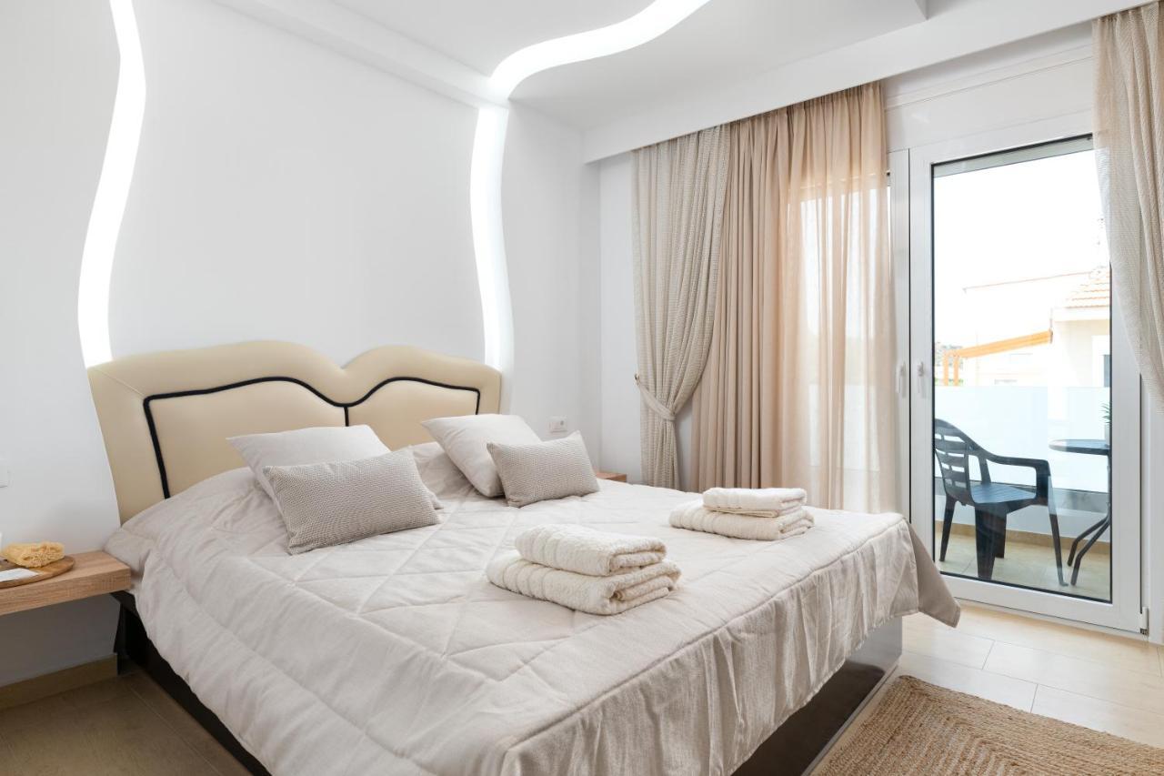 White House Kokas Luxury Apartments เกรมาสตี ภายนอก รูปภาพ